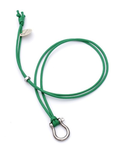 Pendentif Petite Manille sur un cordon en Coton Vert