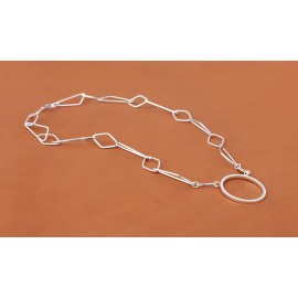 Pendentif Doré avec Maillons Géométriques et Grand Anneau