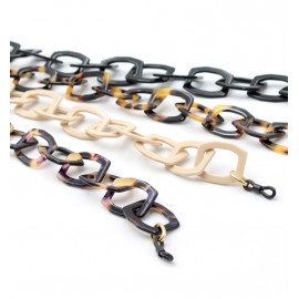 Acetate chain with octagonal links