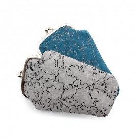Face pattern clasp purses