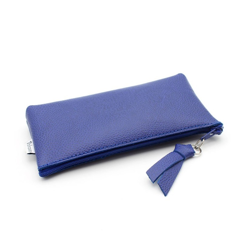 Pochette zippée en cuir avec mousqueton Bleue