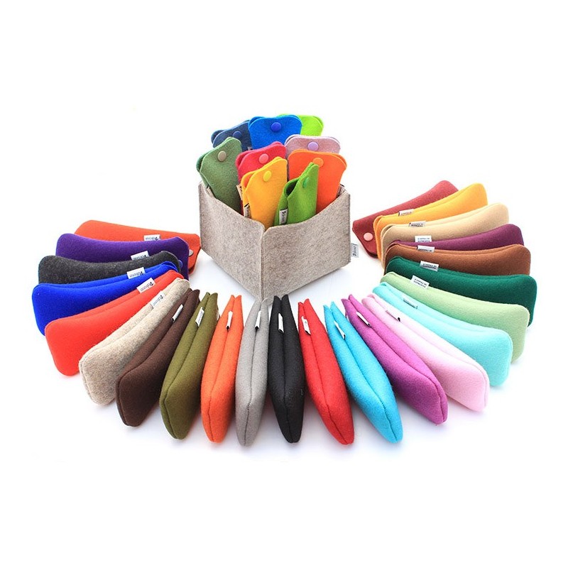 Press-stud felt cases