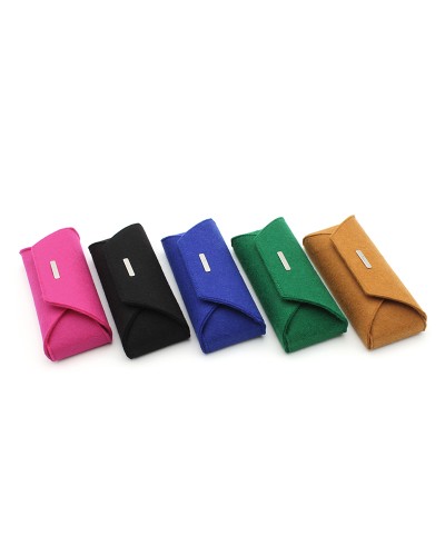Semi-rigid cases