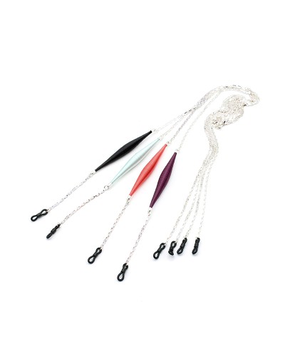 Trimmings and venitian metal chains