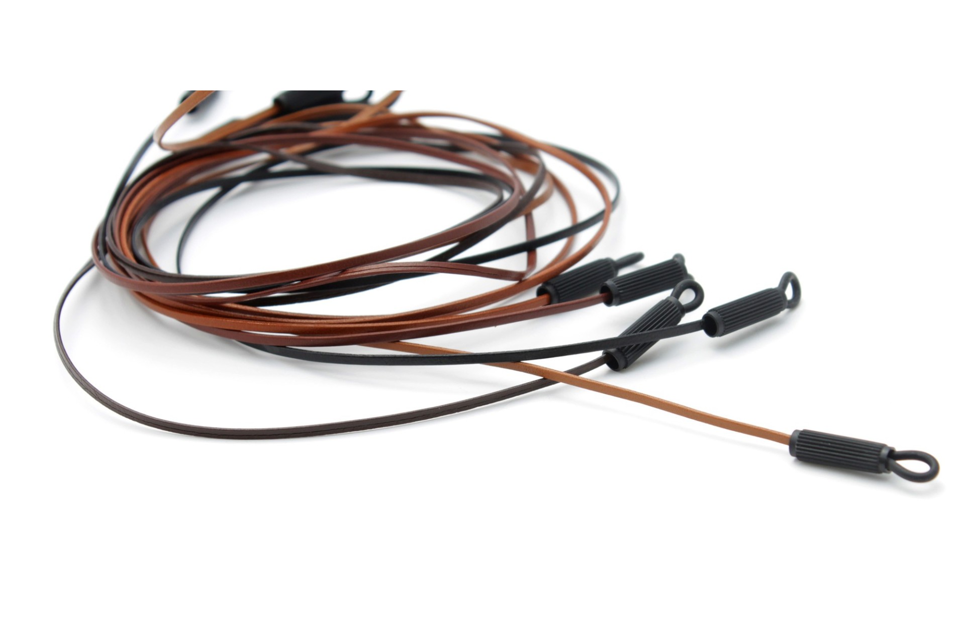 Cords finished by plastic clamping system